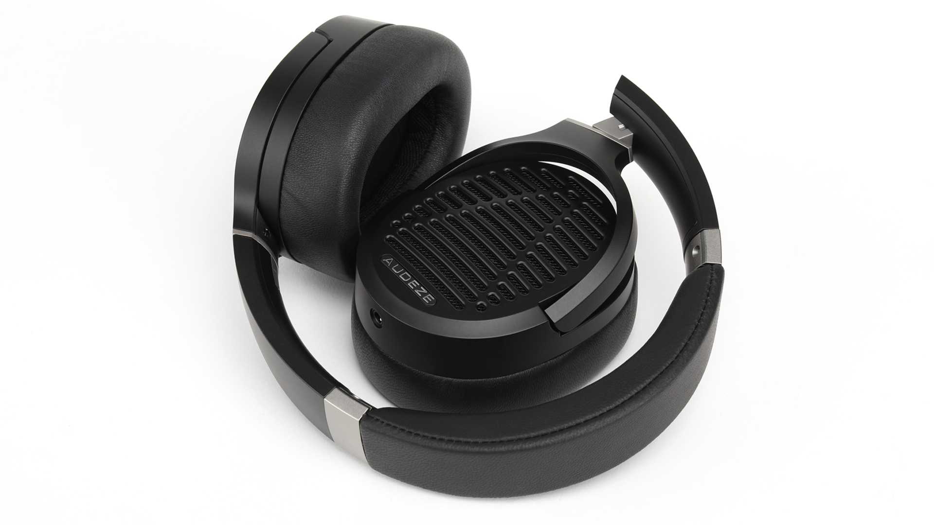 Fight for the throne: audeze lcd-4, meze empyrean