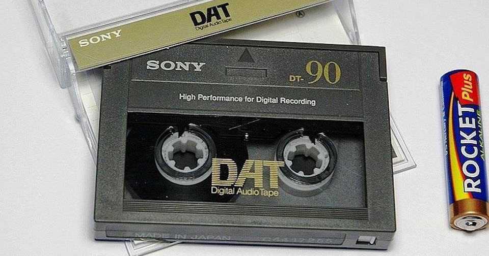 Цифровая компакт-кассета - digital compact cassette - dev.abcdef.wiki
